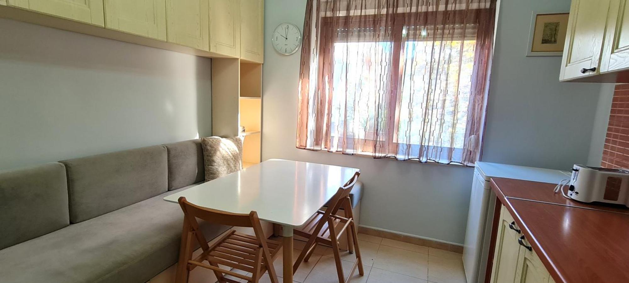 Apartment 2v1- Center Dp